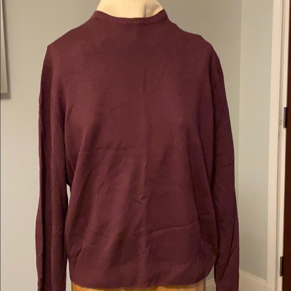 Men’s crew neck sweater